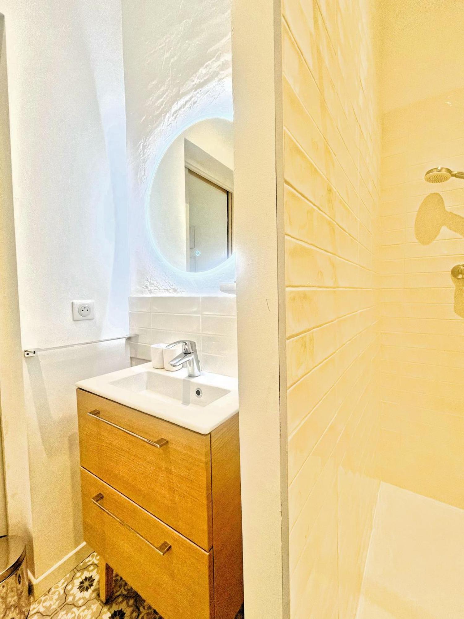 La Petite Bastide Apartment Cassis Bagian luar foto